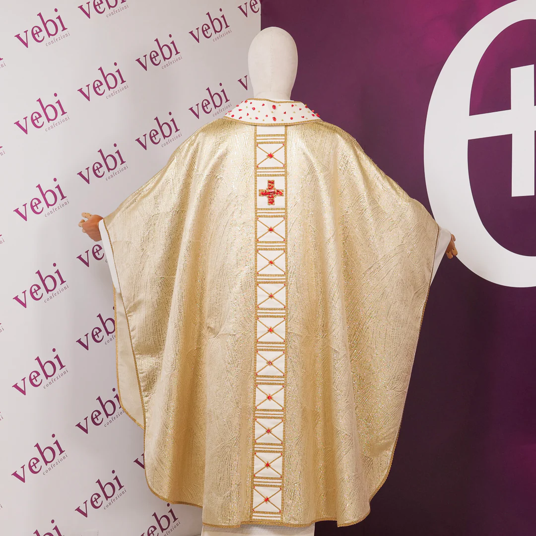 Casula Sacerdotale Oro in Seta con Ricami Corallo di Sardegna - immagine 6